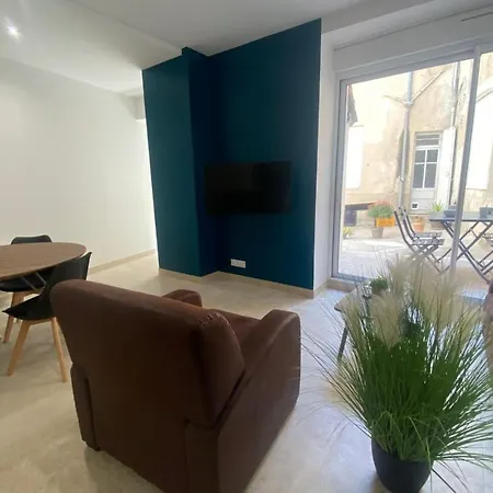 Le Sunlight - Superbe P3 Rue Menard Avec Garage Et Terrasse * Nimes