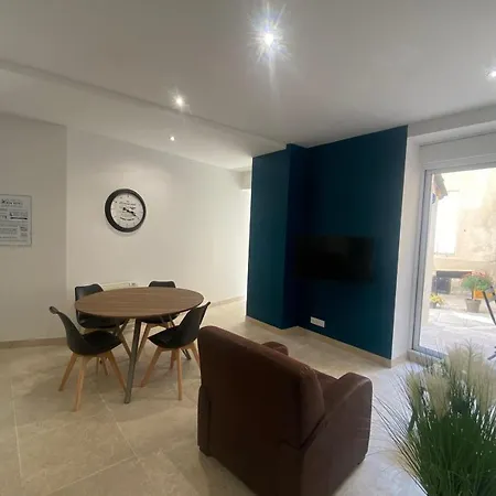 Le Sunlight - Superbe P3 Rue Menard Avec Garage Et Terrasse Apartment Nimes